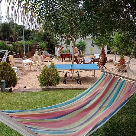 Hébergement de vacances Casa Recièn Reformada Con Jardin Y Piscina Privada *