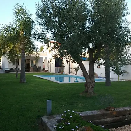 Hébergement de vacances Casa Recièn Reformada Con Jardin Y Piscina Privada Oliva