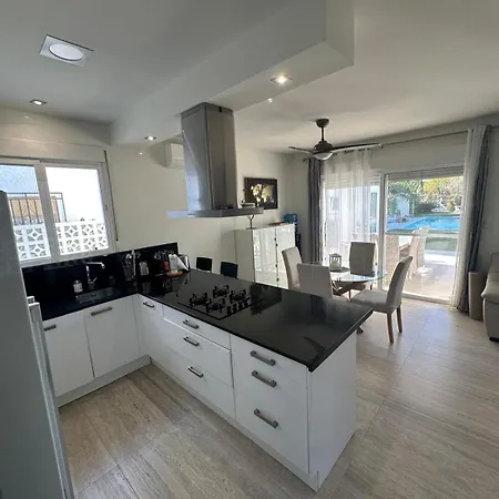 Casa Recièn Reformada Con Jardin Y Piscina Privada Oliva